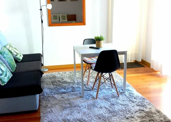 Comfortable And Quiet Nazaré